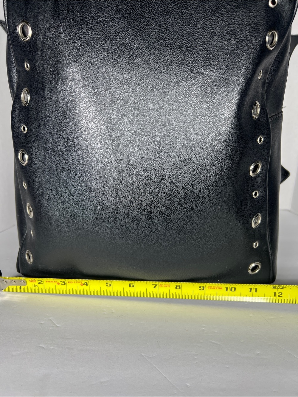 Bioworld Batwing Backpack Black - Picture 6 of 8